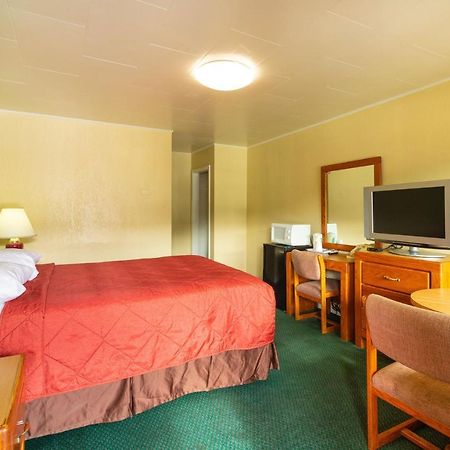 Roseburg Inn Zewnętrze zdjęcie