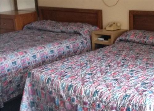 Roseburg Inn Zewnętrze zdjęcie