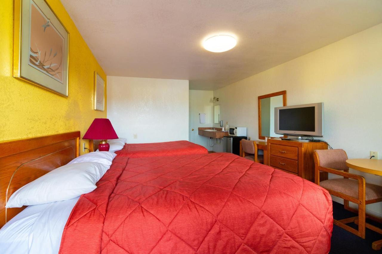 Roseburg Inn Zewnętrze zdjęcie